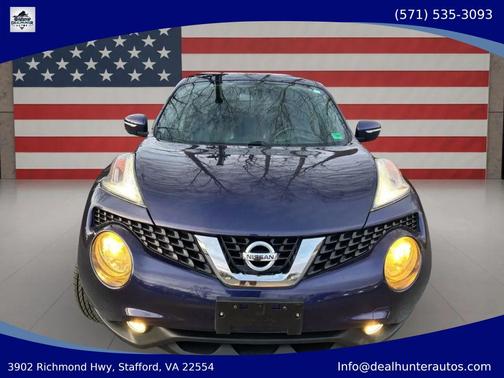 Blue 2016 Nissan Juke SL