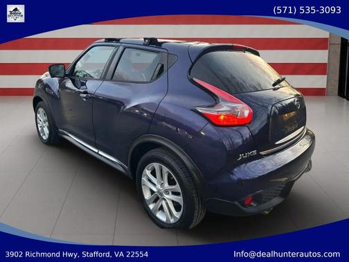 Blue 2016 Nissan Juke SL