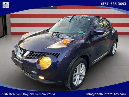 Blue 2016 Nissan Juke SL