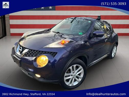 Blue 2016 Nissan Juke SL