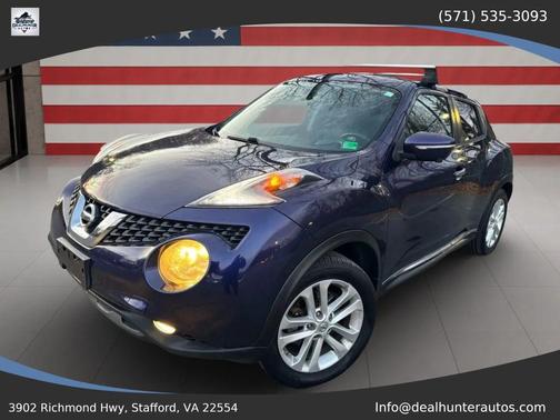 Blue 2016 Nissan Juke SL