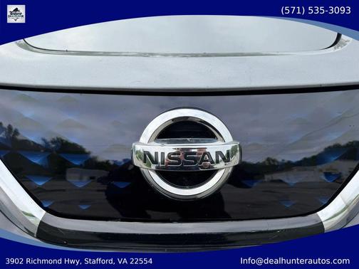 Gun Metallic 2018 Nissan Leaf SV