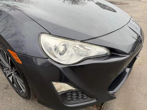 2013 Scion FR-S Base