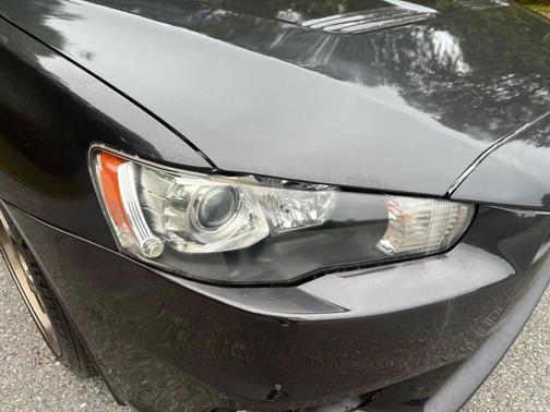 2011 Mitsubishi Lancer Evolution GSR