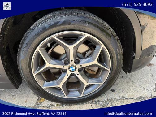 Black Sapphire Metallic 2018 BMW X1 xDrive28i
