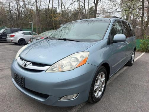 2006 Toyota Sienna XLE Limited