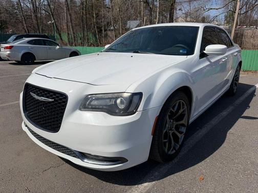 2016 Chrysler 300 S