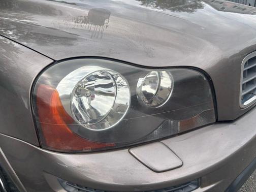 2010 Volvo XC90 3.2