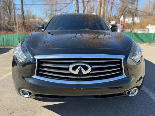 2014 INFINITI QX70 Base