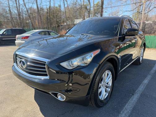 2014 INFINITI QX70 Base