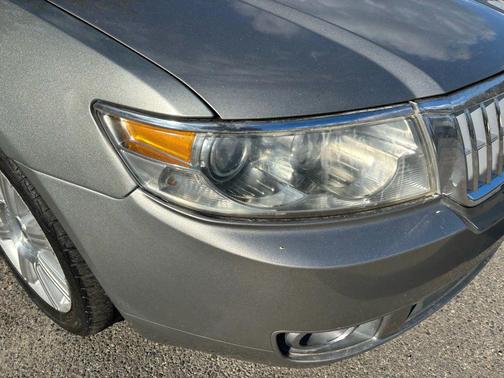 2009 Lincoln MKZ Base