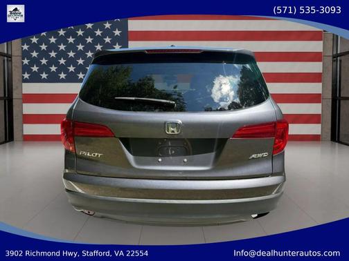 Modern Steel Metallic 2017 Honda Pilot EX-L