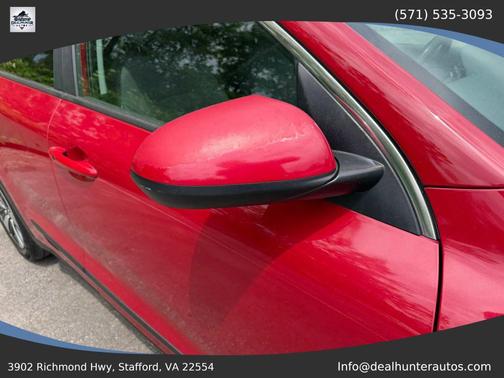 Crimson Red 2018 Kia Niro LX
