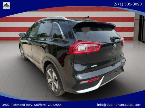 Aurora Black Pearl 2017 Kia Niro LX
