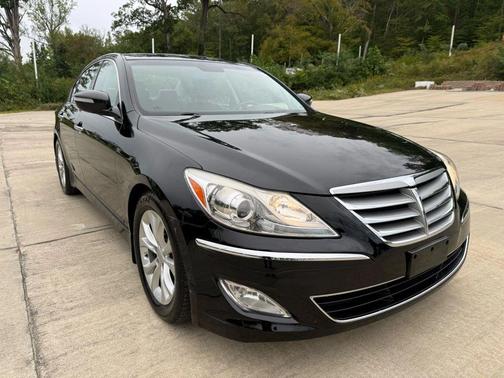 2012 Hyundai Genesis 3.8