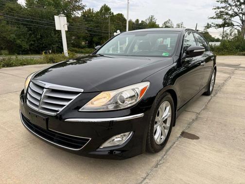 2012 Hyundai Genesis 3.8