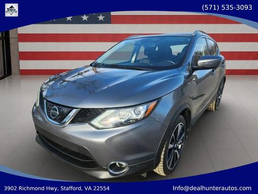 Metallic Gray 2018 Nissan Rogue Sport SL