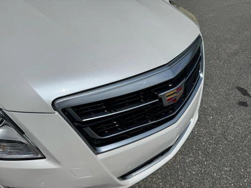 2016 Cadillac XTS Luxury