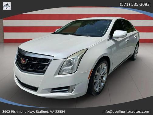 Crystal White Tricoat 2016 Cadillac XTS Luxury