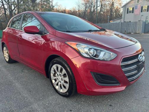 2016 Hyundai Elantra GT Base