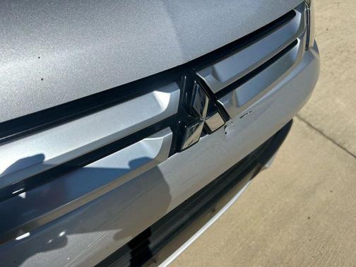 2015 Mitsubishi Outlander SE