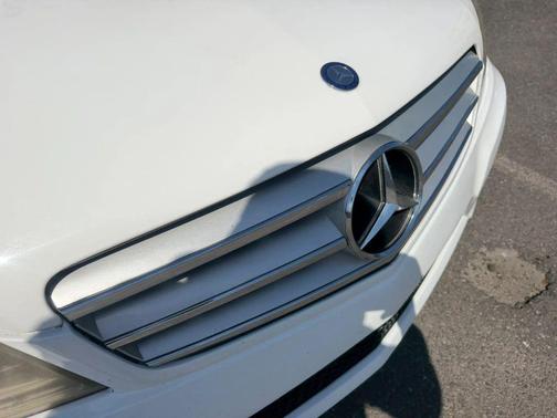 2013 Mercedes-Benz C-Class Luxury