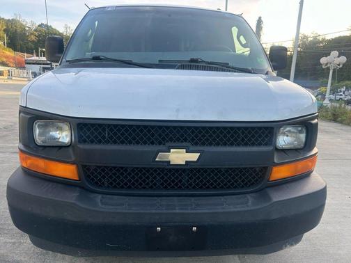 2017 Chevrolet Express 2500 Work Van