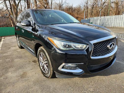 2018 INFINITI QX60 Base