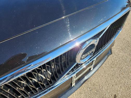 2019 Volvo S90 T6 Momentum