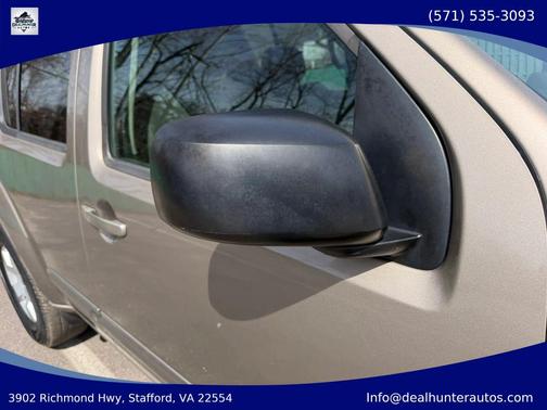Gold 2007 Nissan Pathfinder S