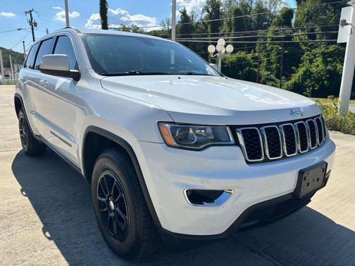 2018 Jeep Grand Cherokee Laredo E