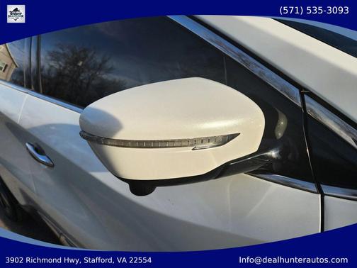White 2015 Nissan Murano Platinum