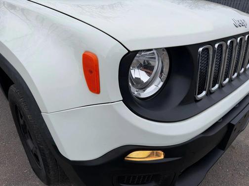 2016 Jeep Renegade Sport