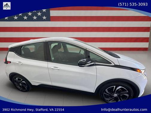 Summit White 2023 Chevrolet Bolt EV FWD 2LT