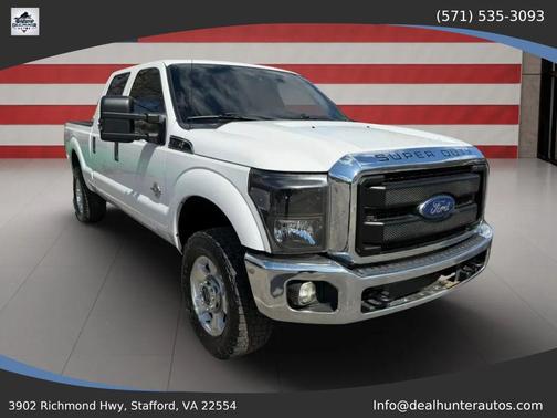 White 2015 Ford F-250 XLT