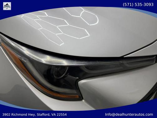 Silver 2019 Toyota Corolla SE
