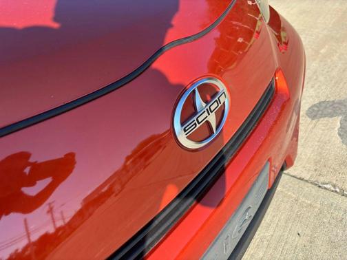 2012 Scion iQ Hatchback 2D