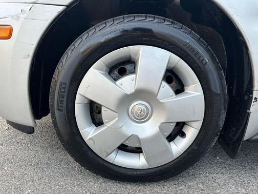 2004 Scion xA Hatchback 4D