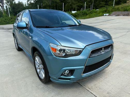 2011 Mitsubishi Outlander Sport SE
