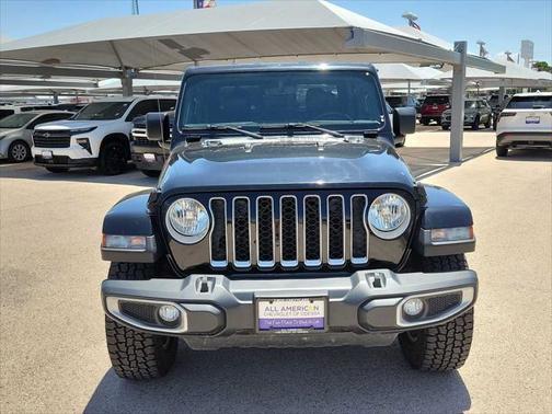2023 Jeep Gladiator Overland