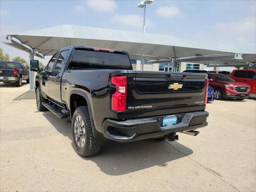 2025 Chevrolet Silverado 2500 Custom
