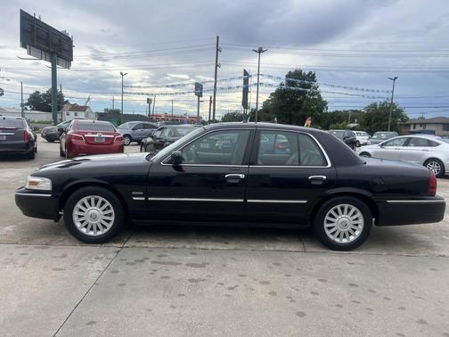 2010 Mercury Grand Marquis LS