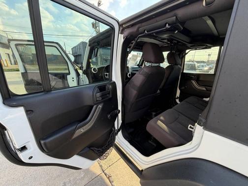 2014 Jeep Wrangler Unlimited Sport