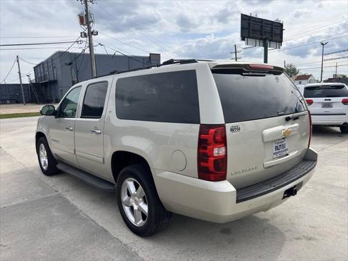 2013 Chevrolet Suburban 1500 LT
