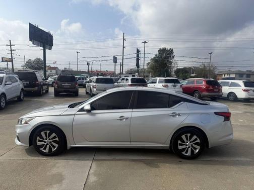 2020 Nissan Altima S FWD