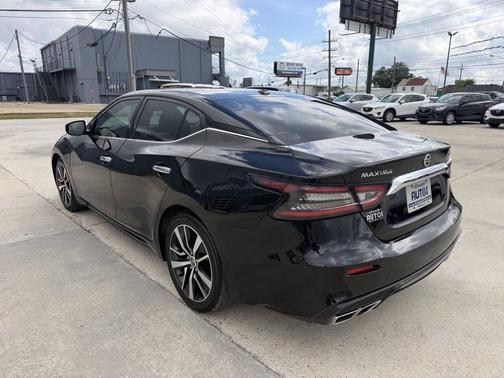 Super Black 2019 Nissan Maxima 3.5 SV