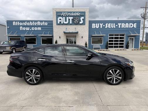 Super Black 2019 Nissan Maxima 3.5 SV