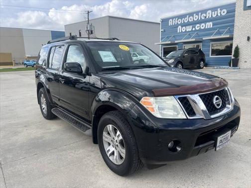 2010 Nissan Pathfinder SE
