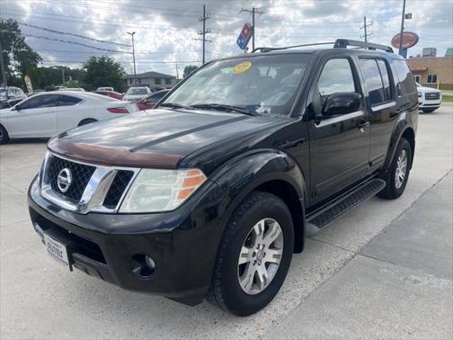 2010 Nissan Pathfinder SE
