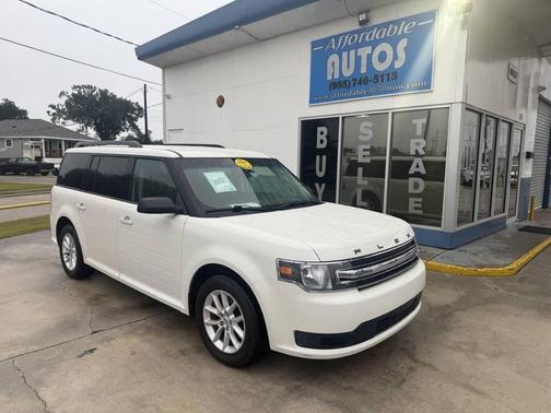 White 2014 Ford Flex SE
